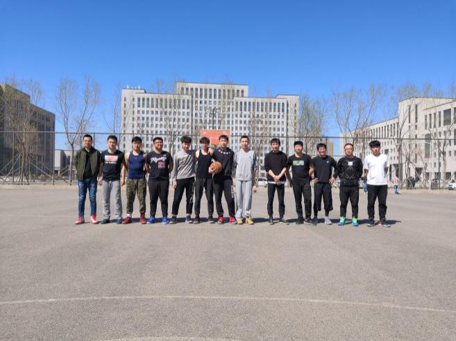 一队VS三队